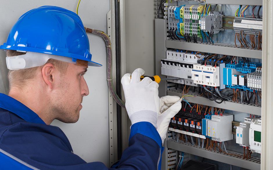 cherche électricien pas cher Bourg-la-Reine